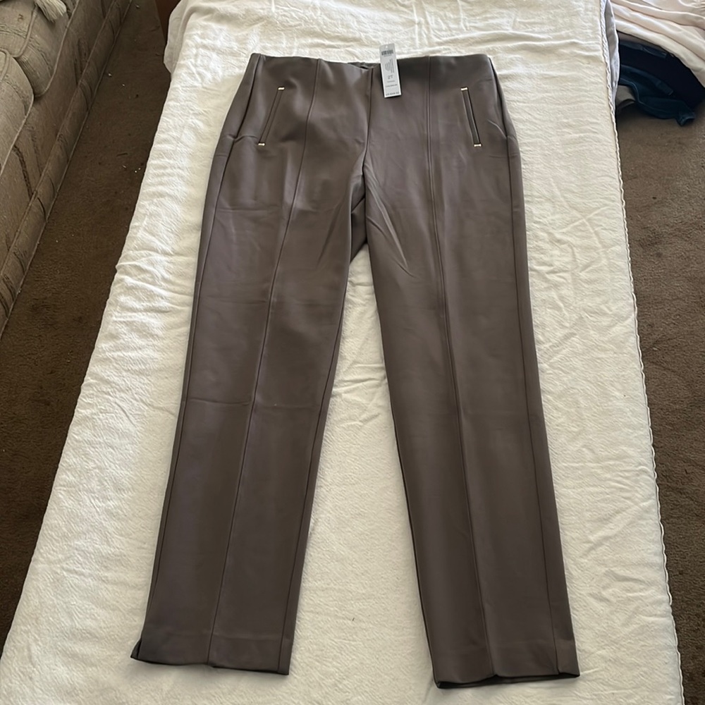 NWT Chico’s Elastic-Waist Slim-Legged Taupe Ankle Trousers Size 12T
